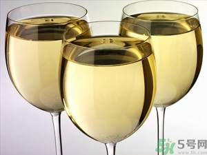 葡萄酒不能和什么一起吃？葡萄酒和什么食物相克？