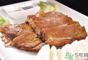 秋天可以吃羊肉嗎？秋天適合吃羊肉嗎？