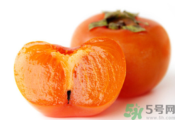 新鮮柿子皮可以吃嗎？吃了柿子皮怎么辦？