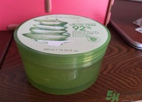 思親膚和自然樂園哪個(gè)好？skin food和自然樂園哪個(gè)好用？