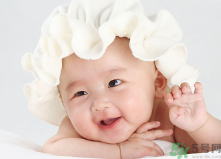 10月份可以斷奶嗎？幾月份斷奶最好？