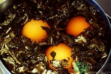 艾葉煮雞蛋有什么作用？痛經(jīng)能吃艾葉煮雞蛋嗎？