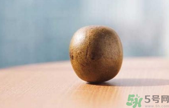 羅漢果泡水要去殼嗎？羅漢果泡水泡多久？