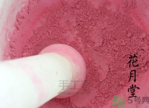 胭脂怎么用？胭脂的功效作用