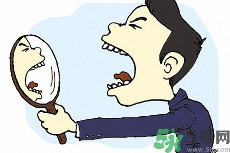 吃口香糖會口臭嗎？吃了口香糖為什么口還很臭？