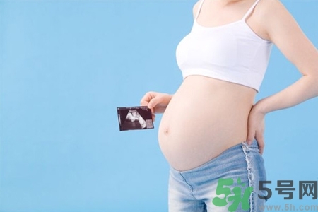 孕婦嘴巴苦是怎么回事？孕婦嘴巴苦是怎么辦？