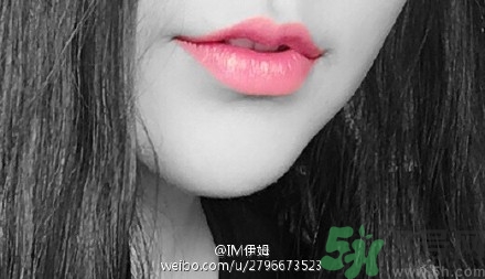 mac魅可人魚姬口紅多少錢？mac人魚姬口紅試色