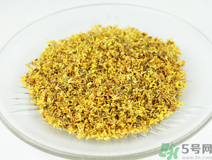 桂花可以直接泡水喝嗎？新鮮桂花可以直接泡水喝嗎？