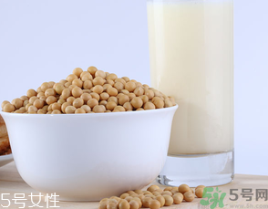 早上喝豆?jié){有什么好處？早上喝豆?jié){會胖嗎？