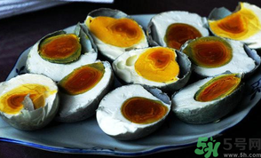 煮熟的咸鴨蛋可以放多少天？煮熟的咸鴨蛋會(huì)壞嗎？