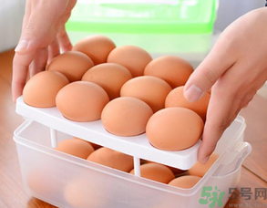 雞蛋可以放冰箱嗎？雞蛋放冰箱能保存多久？