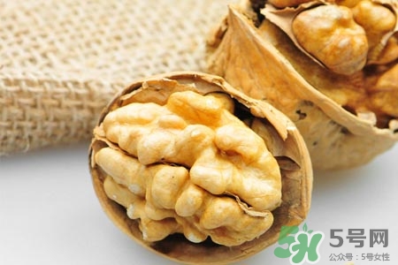 腎結(jié)石能吃核桃嗎?吃核桃能治腎結(jié)石嗎? 腎結(jié)石能吃核桃嗎?吃核桃能治腎結(jié)石嗎?