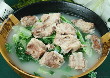 排骨可以和什么一起燉湯？排骨和什么一起燉好吃？