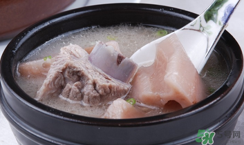 排骨湯燉多久最好？排骨湯燉怎么燉最好喝？