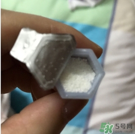 洗顏粉是什么？洗顏粉和洗面奶的區(qū)別