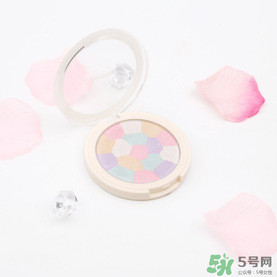 得鮮粉餅怎么樣？the saem修容粉好用嗎？
