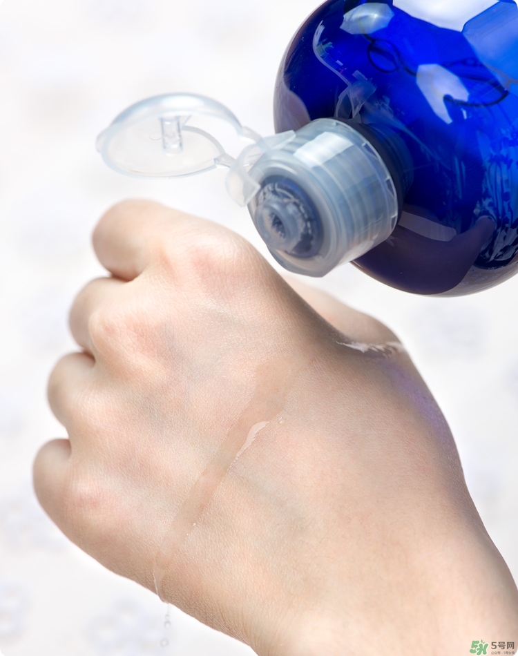伊詩(shī)露化妝水好用嗎？Esthe Dew化妝水怎么樣？