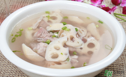 排骨湯可以隔夜喝嗎？隔夜的排骨湯還能喝嗎？