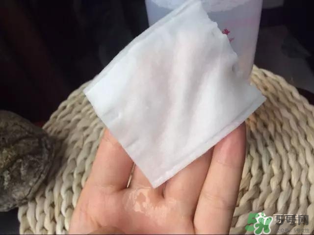 Esthe Dew伊詩露卸妝水怎么樣？伊詩露卸妝水怎么用