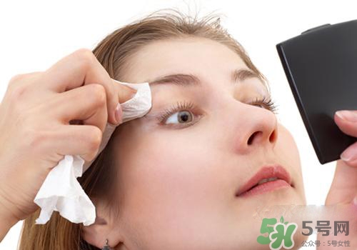 潤膚露可以卸妝嗎？潤膚露怎么卸妝？