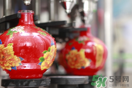 喝白酒能解牙痛嗎？牙痛能喝白酒嗎？