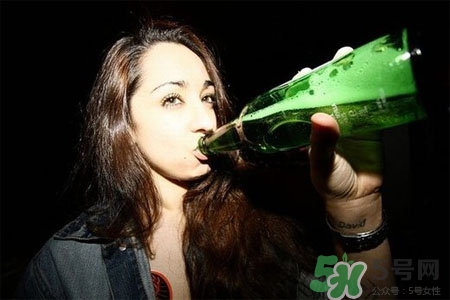 喝白酒后多久可以開車？喝多少酒不算酒駕？