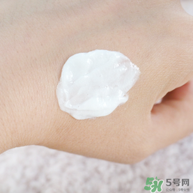 Freeplus洗面奶怎么樣？芙麗絲芳洗面奶好用嗎