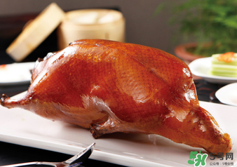 吃烤鴨會(huì)長胖嗎？晚上吃烤鴨會(huì)胖嗎？
