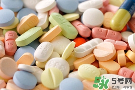 小孩為什么不能吃大人的藥？父母給孩子喂藥需注意