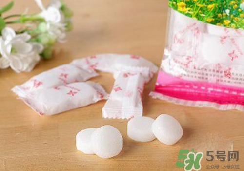 樟腦丸對跳蚤有用嗎？樟腦丸可以除跳蚤嗎？