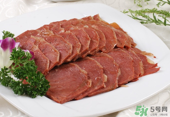 吃狗肉會(huì)得狂犬病嗎？吃狗肉會(huì)不會(huì)得狂犬??？