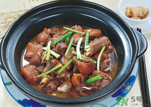 狗肉和什么一起吃最好？狗肉和什么一起燉好吃？