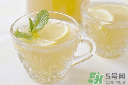 冬天可以喝檸檬水嗎？冬天喝檸檬水好嗎？