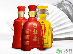 白酒可以帶上飛機嗎？飛機可以托運白酒嗎？