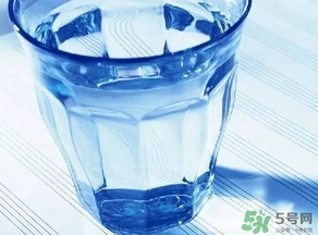 鹽水洗鼻多久見效？鹽水洗鼻一次洗多久？