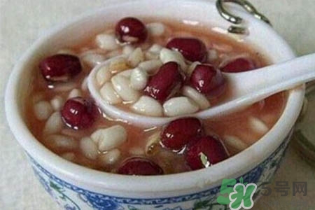 冬天可以喝紅豆薏米粥嗎？冬天喝紅豆薏米粥好嗎？