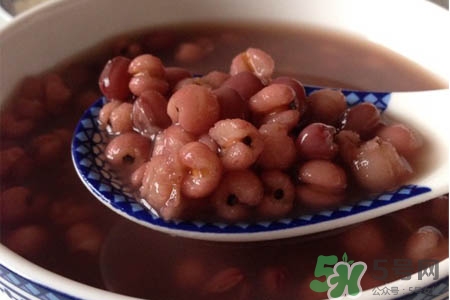 冬天可以喝紅豆薏米粥嗎？冬天喝紅豆薏米粥好嗎？
