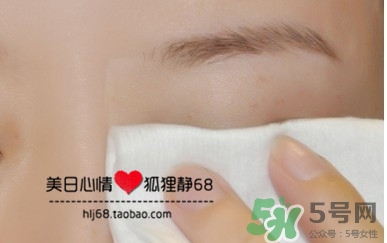 kiss me睫毛膏卸妝液怎么用？kiss me睫毛膏卸妝液使用方法