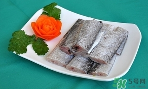 帶魚上的白色要去掉嗎？帶魚上的白色能吃嗎？