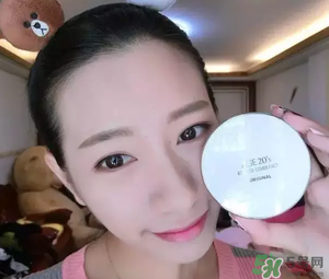愛(ài)敬水光濕粉好用哪？愛(ài)敬水光濕粉怎么樣？