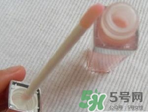 迪奧魅惑豐唇蜜怎么樣？dior迪奧魅惑豐唇蜜怎么用？