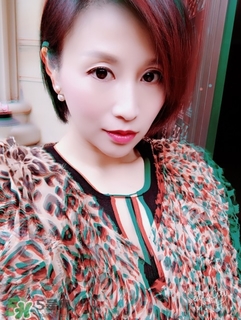 cl黑管口紅和金管有什么區(qū)別？cl黑管和cl金管哪個(gè)好？