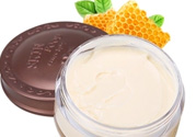 思親膚眼霜怎么樣？skin food眼霜適合年齡
