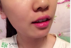 輕唇膏是什么？輕唇膏和唇膏的區(qū)別