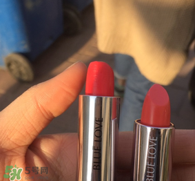 藍色之戀口紅有毒嗎？藍色之戀口紅安全嗎？