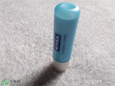 妮維雅唇膏和曼秀雷敦唇膏哪個(gè)好？妮維雅和曼秀雷敦對(duì)比