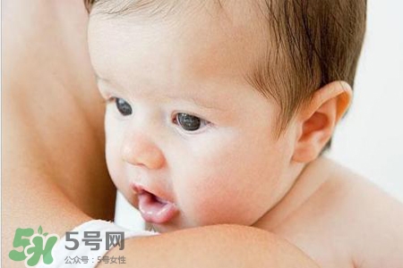 寶寶發(fā)燒怎么按摩？寶寶發(fā)燒按摩穴位有效退燒