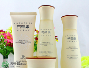 芳草集和佰草集哪個好？芳草集是雜牌子么？