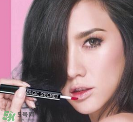 唇彩保質(zhì)期一般是多久？唇彩過期了還能用嗎？