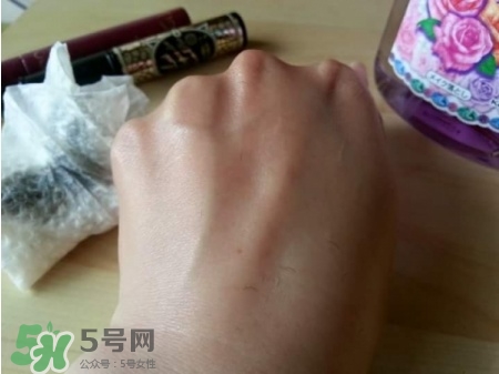 Biroe碧柔卸妝油怎么樣？碧柔卸妝油使用方法